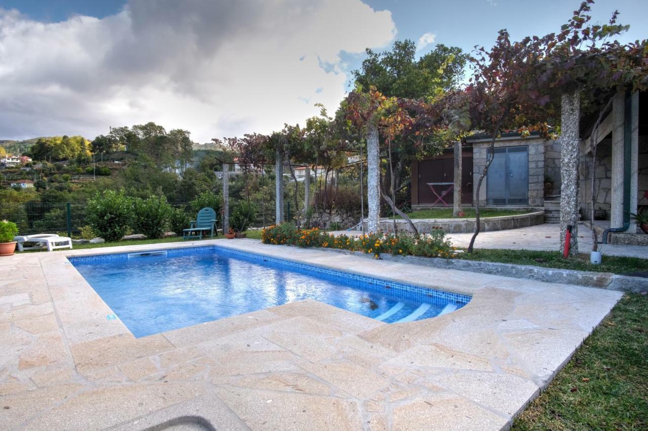 Casa Velha Vila Paradamonte Exterior foto
