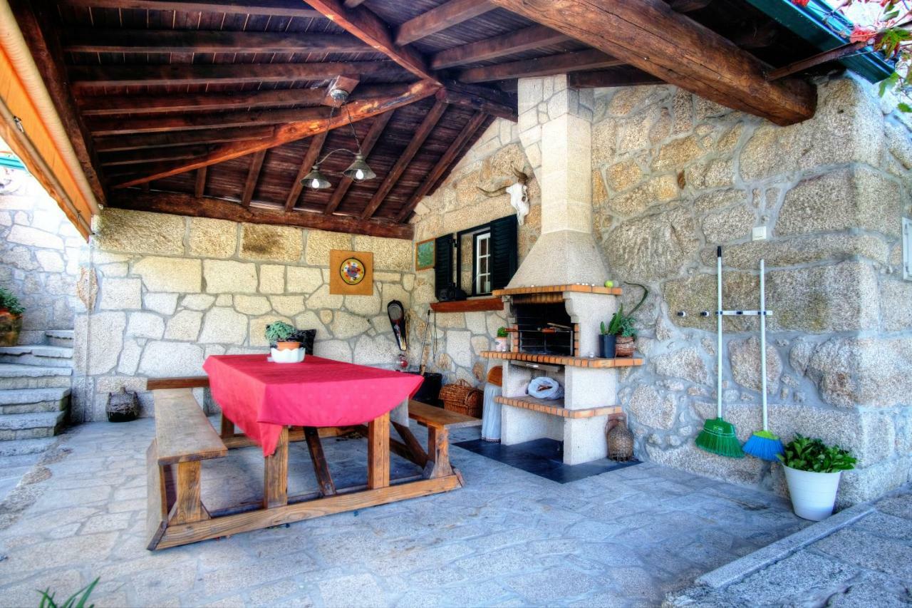 Casa Velha Vila Paradamonte Exterior foto